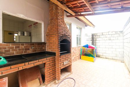 Apartamento para alugar com 45m², 2 quartos e 1 vaga Apartamento para alugar com 45m², 2 quartos e 1 vagaÁrea comum - Salão de festas