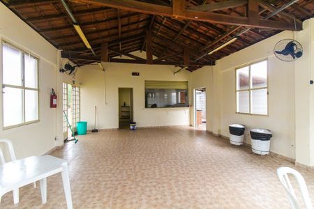 Apartamento para alugar com 45m², 2 quartos e 1 vaga Apartamento para alugar com 45m², 2 quartos e 1 vagaÁrea comum - Salão de festas