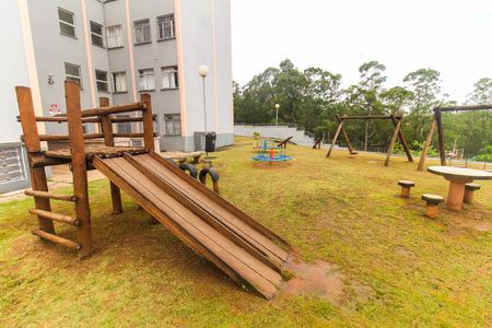 Apartamento para alugar com 45m², 2 quartos e 1 vaga Apartamento para alugar com 45m², 2 quartos e 1 vagaÁrea comum - Playground