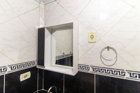 Apartamento para alugar com 45m², 2 quartos e 1 vaga Apartamento para alugar com 45m², 2 quartos e 1 vagaBanheiro