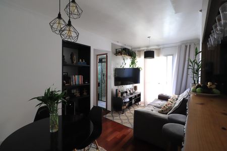 Sala de apartamento à venda com 2 quartos, 50m² em Vila Carrão, São Paulo