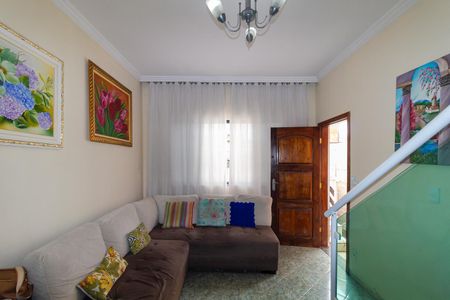 Casa para alugar com 175m², 3 quartos e 2 vagasSala