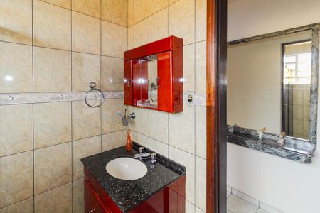 Casa para alugar com 175m², 3 quartos e 2 vagasBanheiro 3