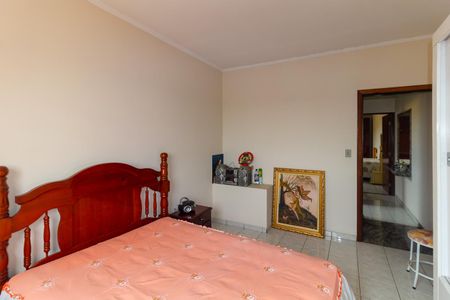 Casa para alugar com 175m², 3 quartos e 2 vagasQuarto 1