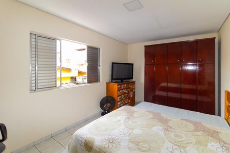 Casa para alugar com 175m², 3 quartos e 2 vagasQuarto 2