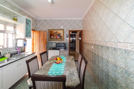 Casa para alugar com 175m², 3 quartos e 2 vagasCozinha