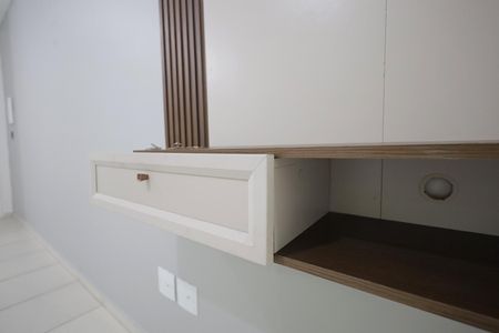 Apartamento para alugar com 70m², 2 quartos e 1 vaga