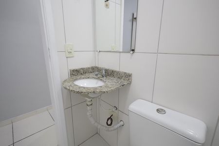 Apartamento para alugar com 70m², 2 quartos e 1 vaga Apartamento para alugar com 70m², 2 quartos e 1 vagaBanheiro 1