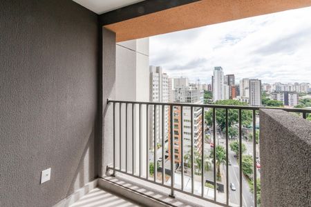 Varanda de kitnet/studio para alugar com 1 quarto, 29m² em Brooklin, São Paulo