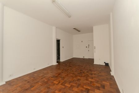 Apartamento à venda com 70m², 2 quartos e sem vagaSala