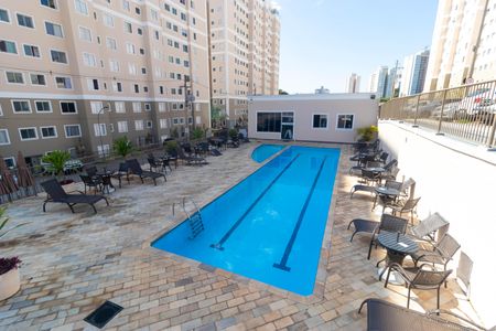 Apartamento para alugar com 47m², 2 quartos e 1 vaga Apartamento para alugar com 47m², 2 quartos e 1 vagaÁrea comum - Piscina