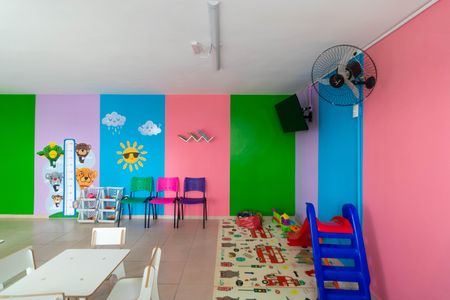 Apartamento para alugar com 47m², 2 quartos e 1 vaga Apartamento para alugar com 47m², 2 quartos e 1 vagaÁrea comum - Brinquedoteca