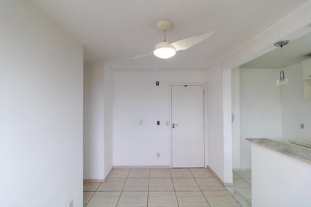 Apartamento para alugar com 47m², 2 quartos e 1 vaga Apartamento para alugar com 47m², 2 quartos e 1 vagaSalas