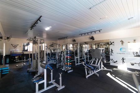 Apartamento para alugar com 47m², 2 quartos e 1 vaga Apartamento para alugar com 47m², 2 quartos e 1 vagaÁrea comum - Academia