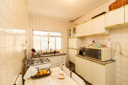 Casa à venda com 250m², 2 quartos e 3 vagasCasa 2