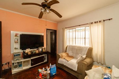 Casa à venda com 250m², 2 quartos e 3 vagasCasa 2