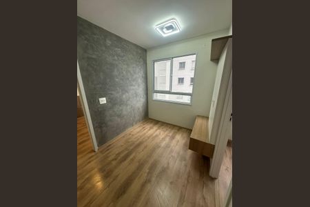 Sala de apartamento à venda com 2 quartos, 36m² em Vila das Bandeiras, Guarulhos
