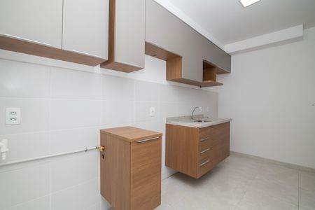 Apartamento para alugar com 61m², 2 quartos e 2 vagasCozinha