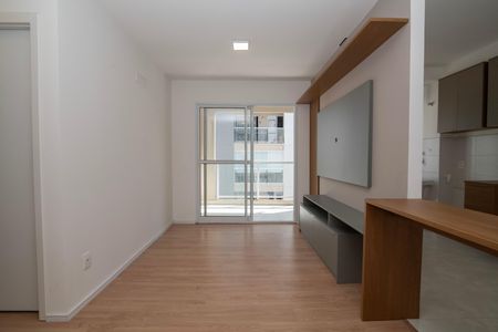 Apartamento para alugar com 61m², 2 quartos e 2 vagasSala