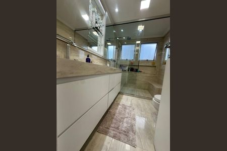 Apartamento à venda com 169m², 4 quartos e 3 vagasBanheiro