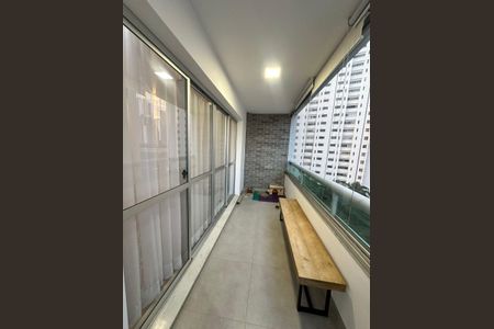 Apartamento à venda com 169m², 4 quartos e 3 vagasVaranda