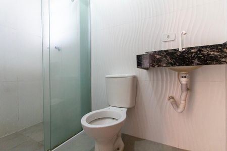 Apartamento para alugar com 38m², 2 quartos e sem vagaBanheiro