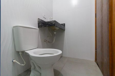 Apartamento para alugar com 38m², 2 quartos e sem vagaBanheiro