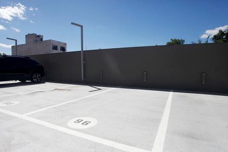 Apartamento à venda com 60m², 2 quartos e 1 vagaBox Estacionamento (01 vaga)