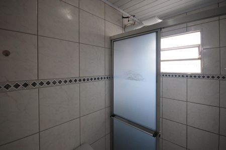 Banheiro  de casa para alugar com 1 quarto, 30m² em Jardim Brasil (zona Norte), São Paulo