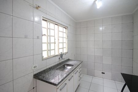 Cozinha  de casa para alugar com 1 quarto, 30m² em Jardim Brasil (zona Norte), São Paulo