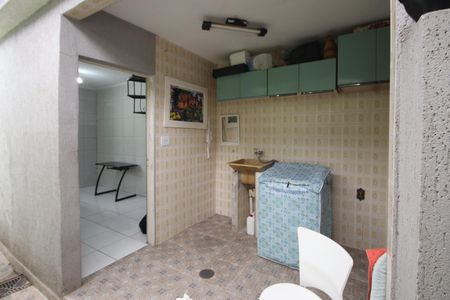 Casa para alugar com 30m², 1 quarto e sem vagaÁrea de Serviço