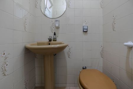 Casa para alugar com 234m², 3 quartos e 2 vagasLavabo