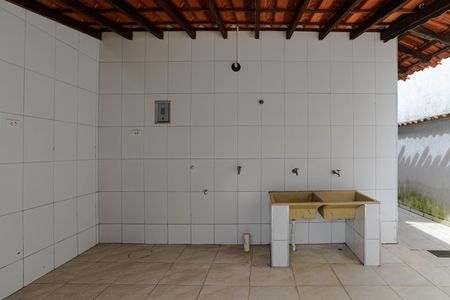 Casa para alugar com 234m², 3 quartos e 2 vagasQuintal