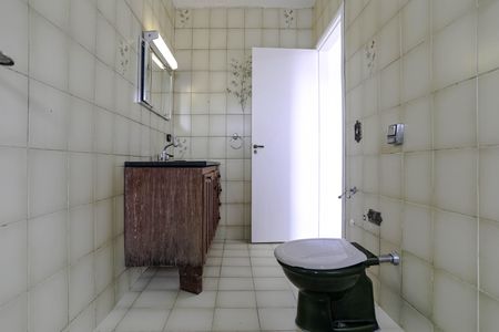 Casa para alugar com 234m², 3 quartos e 2 vagasBanheiro - Quarto 3 - Suíte