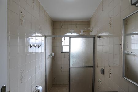 Casa para alugar com 234m², 3 quartos e 2 vagasBanheiro