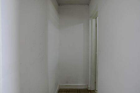 Casa para alugar com 234m², 3 quartos e 2 vagasCorredor - Edícula - Quarto