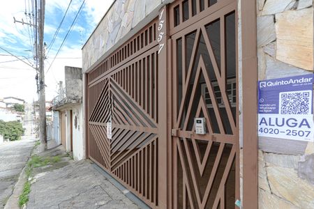 Casa para alugar com 234m², 3 quartos e 2 vagasFachada