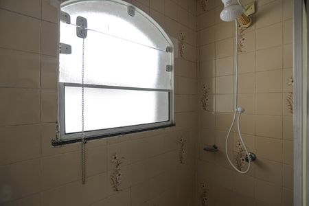 Casa para alugar com 234m², 3 quartos e 2 vagasBanheiro