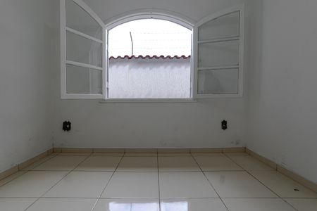 Casa para alugar com 234m², 3 quartos e 2 vagasQuarto 2