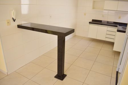 Apartamento para alugar com 67m², 2 quartos e 1 vagaCozinha