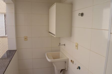 Apartamento para alugar com 67m², 2 quartos e 1 vagaÁrea de Serviço