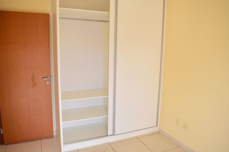 Apartamento para alugar com 67m², 2 quartos e 1 vagaQuarto
