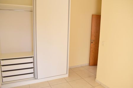 Apartamento para alugar com 67m², 2 quartos e 1 vagaSuíte