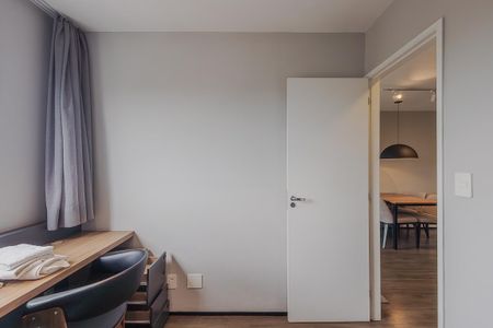 Quarto de apartamento para alugar com 2 quartos, 56m² em Jardim Paulistano, São Paulo