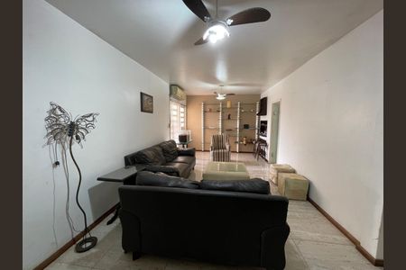 Casa à venda com 4 quartos, 420m² em Rondônia, Novo Hamburgo