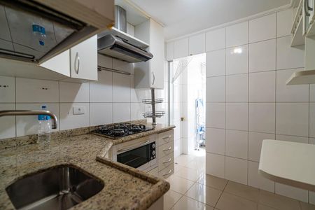 Apartamento para alugar com 64m², 2 quartos e 1 vagaCozinha