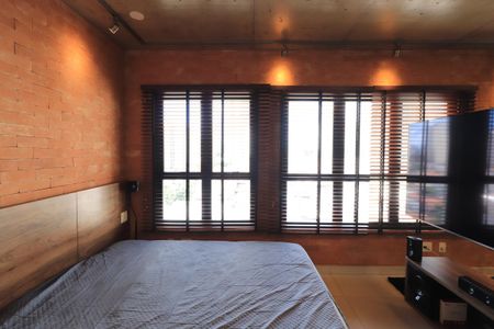 Apartamento para alugar com 70m², 1 quarto e 2 vagasStudio