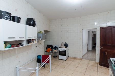 Casa à venda com 177m², 5 quartos e 2 vagas Casa à venda com 177m², 5 quartos e 2 vagasCasa 2 - Cozinha