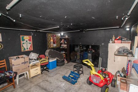 Casa à venda com 177m², 5 quartos e 2 vagas Casa à venda com 177m², 5 quartos e 2 vagasCasa 2 e 3 - Garagem