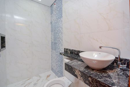 Casa à venda com 95m², 3 quartos e 2 vagas Casa à venda com 95m², 3 quartos e 2 vagasBanheiro